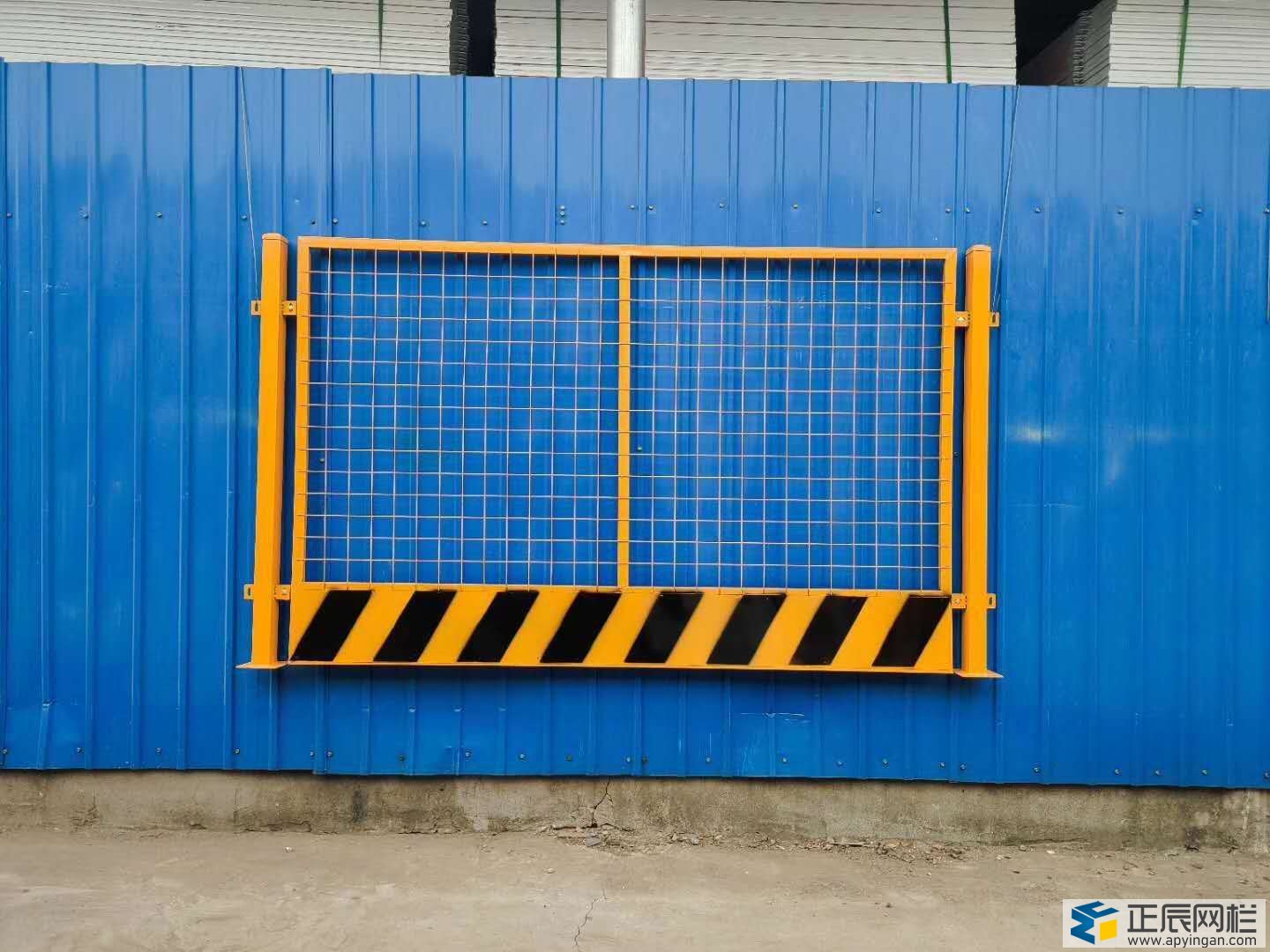 框架护栏网
